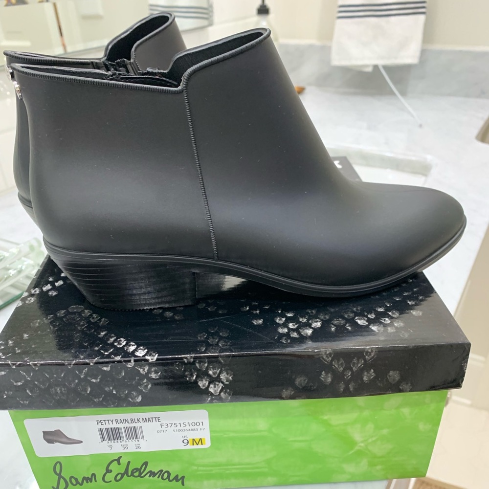 Sam Edelman petty rain boots